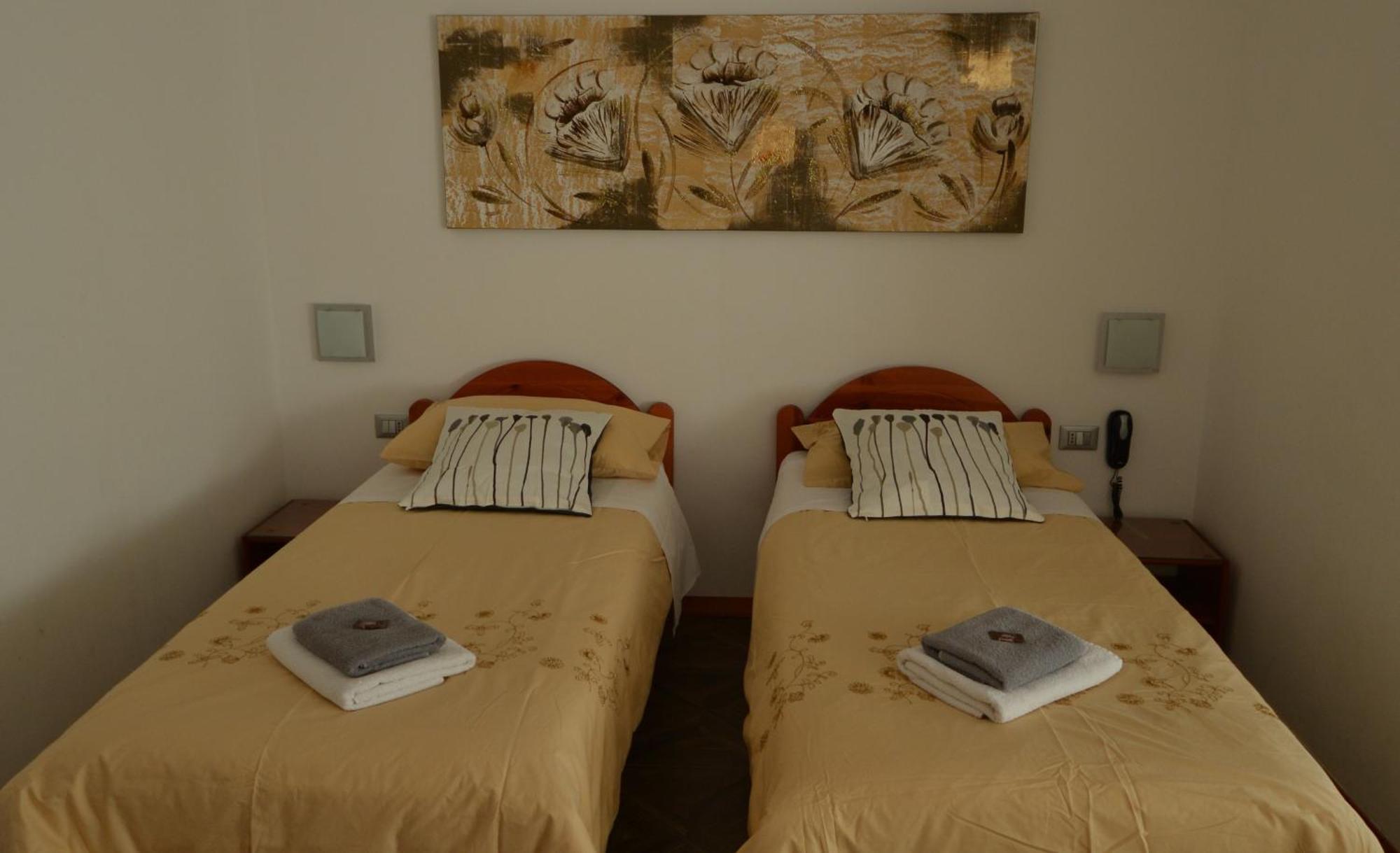 Albergo Alla Valle Di Banne Triëst Buitenkant foto